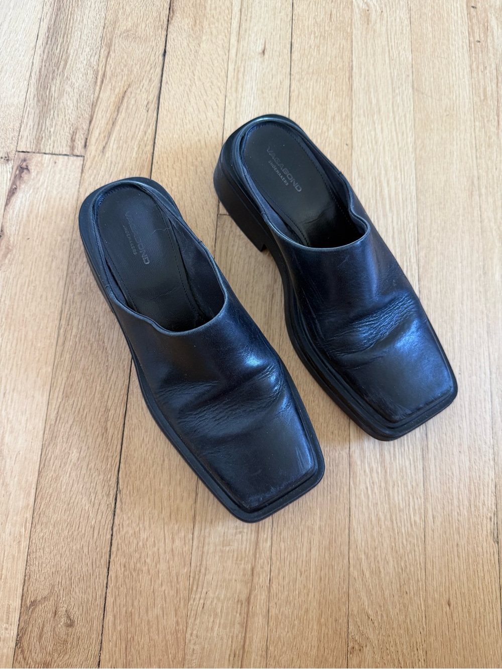 Rare Vagabond Leather Square Toe Mules